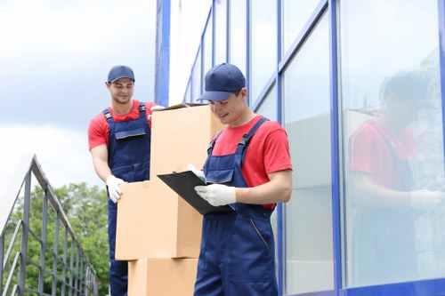 Free quote discussion for a Bloomsbury storage booking